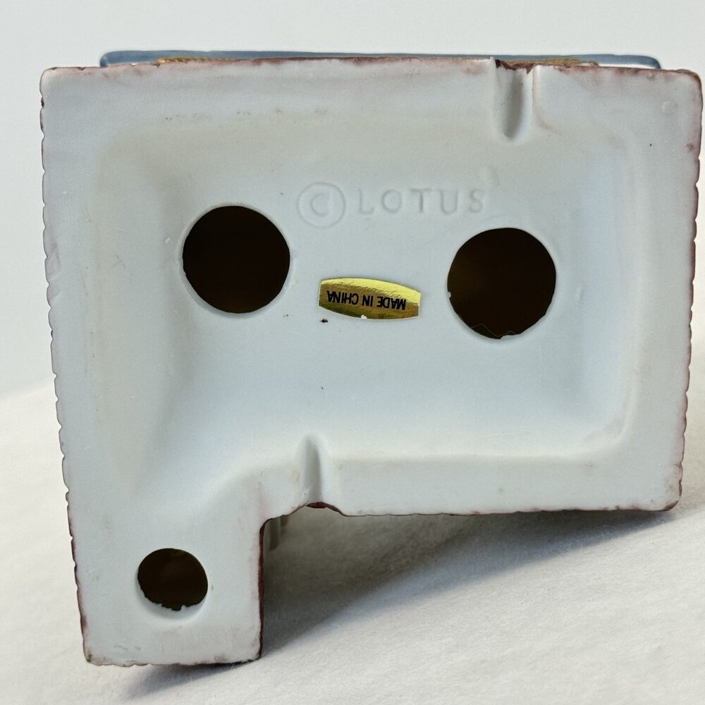 Vintage Lotus Ceramic White Church Figurine Snow Accents Christmas Village 4.5" - Picture 6 of 9